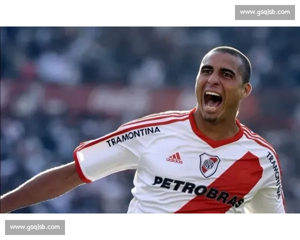 河床与维尔斯特曼对决分析 探讨双方战术布置与比赛走势